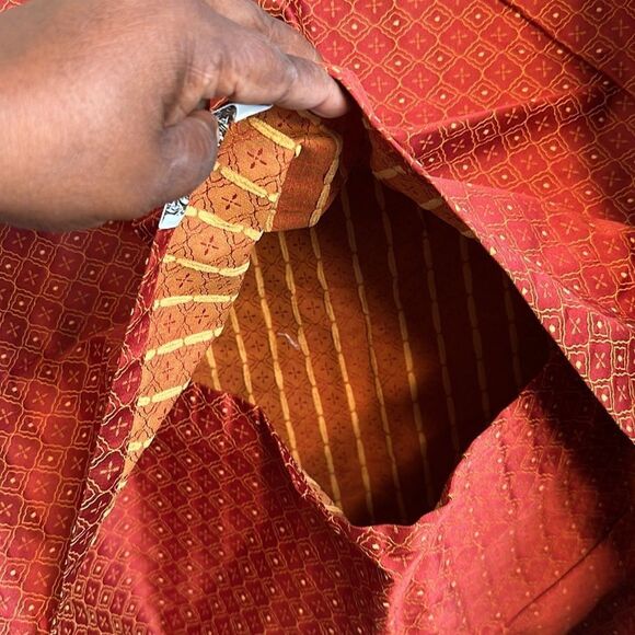 Jane Wilner Lux Linens King Pillow Shams (2) - Picture 4 of 7